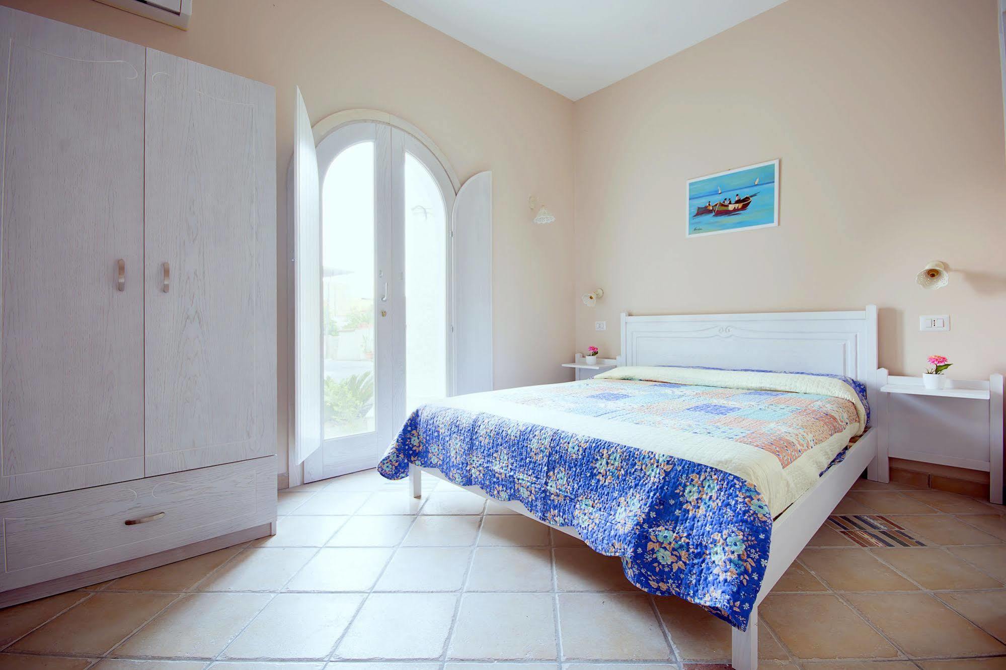 Residenza A Due Passi Dal Mare Hotel Tropea Bagian luar foto