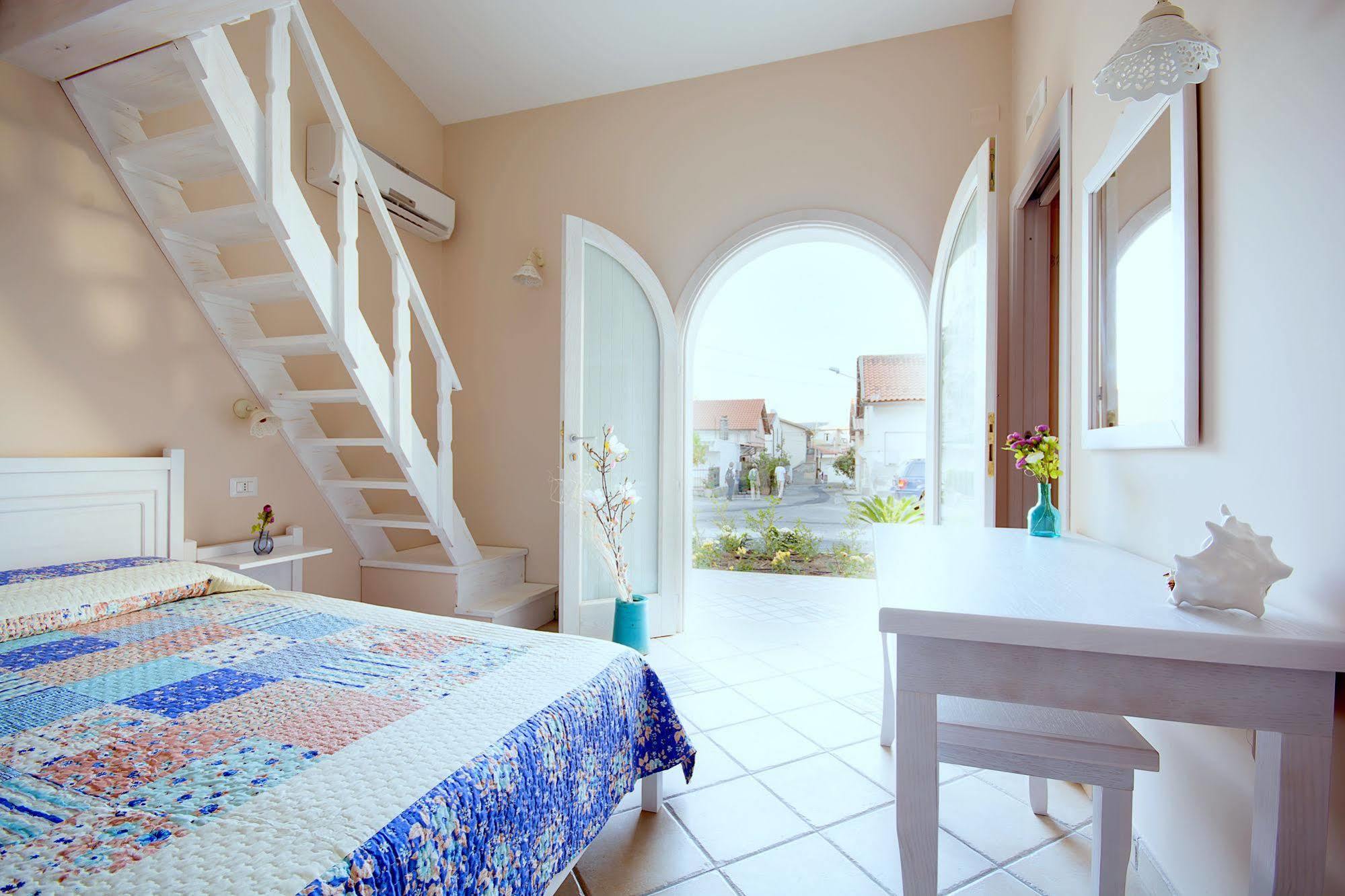 Residenza A Due Passi Dal Mare Hotel Tropea Bagian luar foto