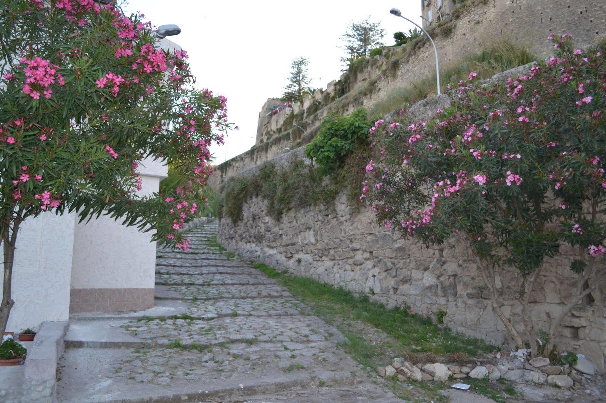 Residenza A Due Passi Dal Mare Hotel Tropea Bagian luar foto
